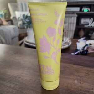 Victoria's Secret PINK | Petal Gloss Body Lotion